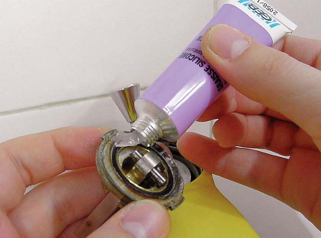 Смазка для смесителя: как не ошибиться при выборе
