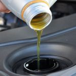 Минеральное моторное масло