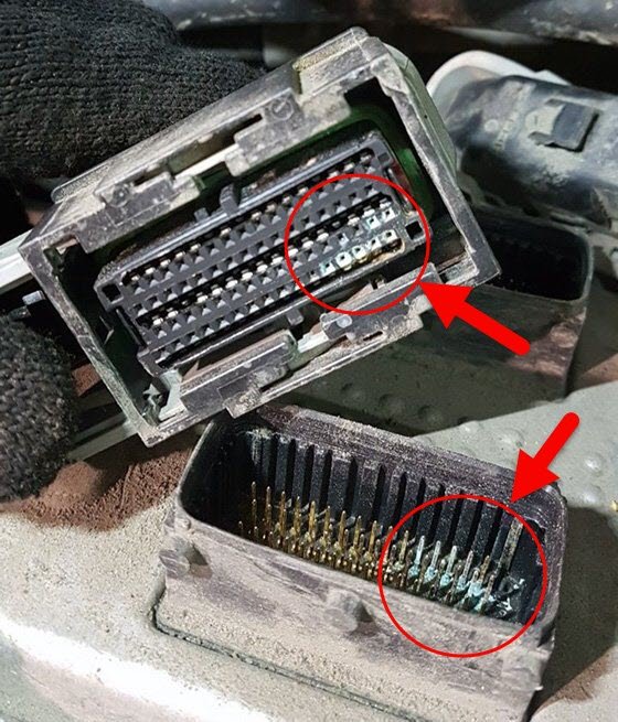 Как очистить окислившиеся контакты