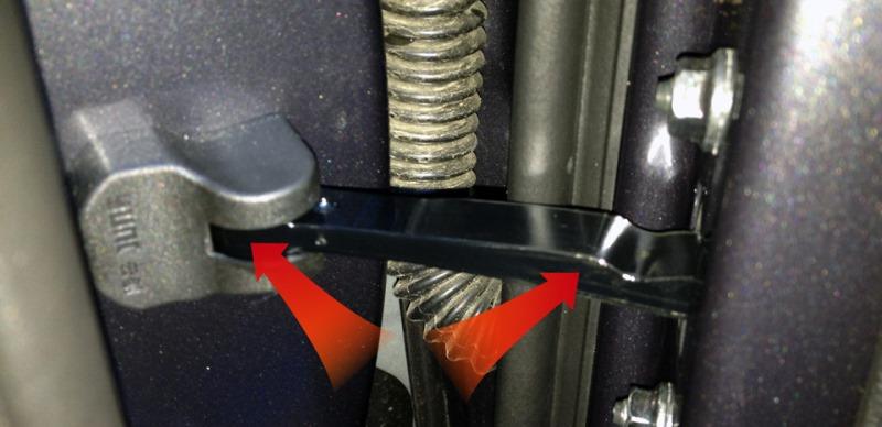 Как обработать ограничители дверок чем смазать замки дверей автомобиля на зиму чтобы не замерзали изнутри