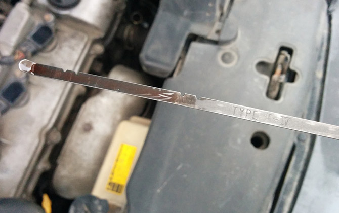 Проверка уровня по щупу