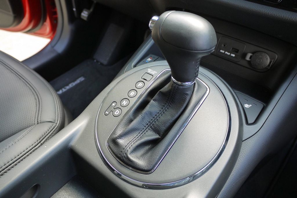 Выбираем масло для Киа Спортейдж: сколько лить, какое брать