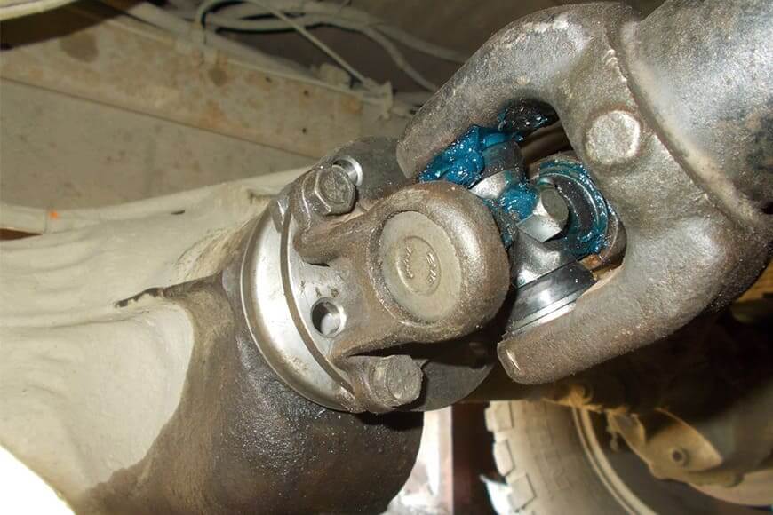 Синяя смазка на шрус