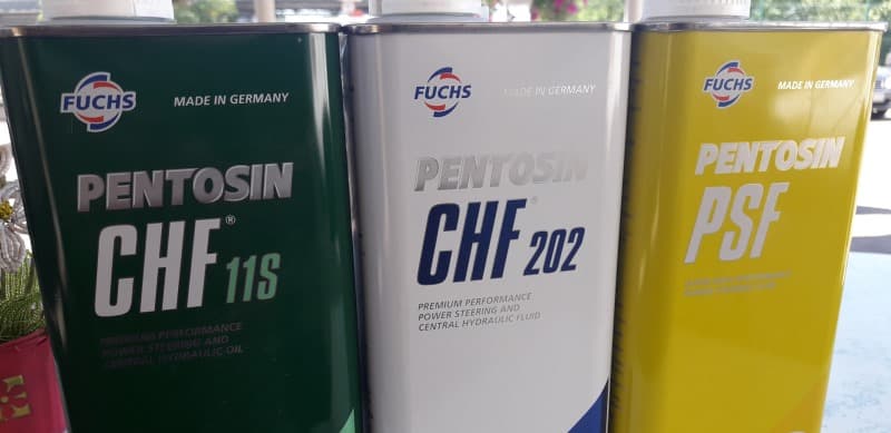 какая жидкость заливается в гидроусилитель руля