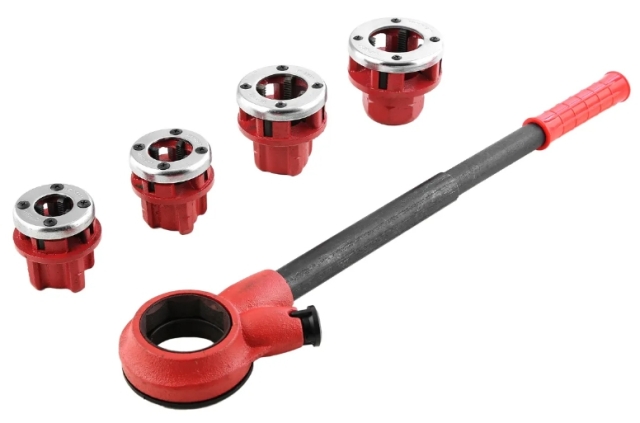 Клупп резьбонарезной с трещеткой