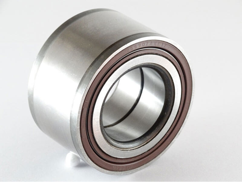 Ступичный подшипник