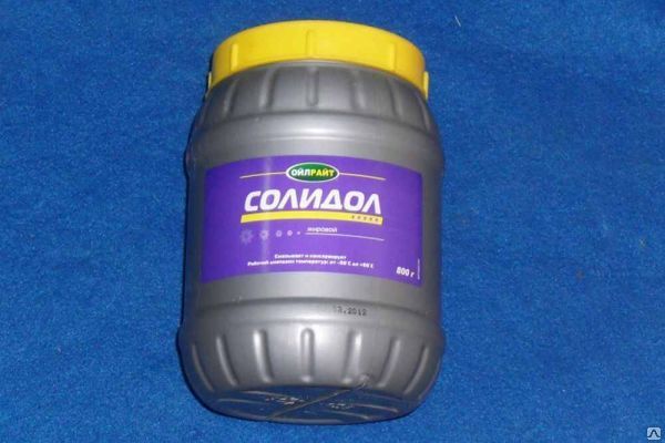 Чем отличается литол от солидола и что лучше для смазки