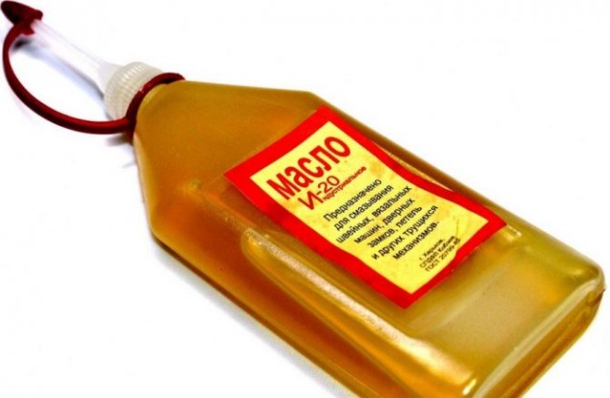 Как смазать швейную машинку Janome?