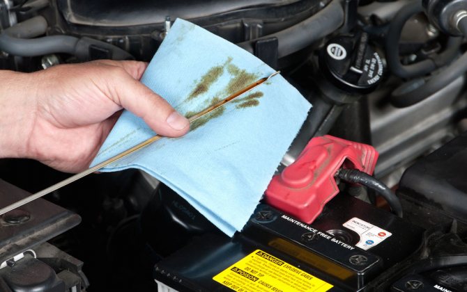 Как определить уровень масла в коробке передач