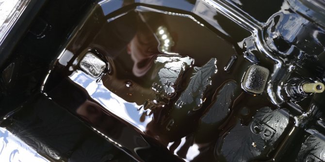 Загрязненное трансмиссионное масло